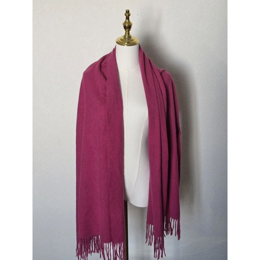 Women's Blanket Scarf  Cashmere Blend Pink Unbranded Label Cut Out